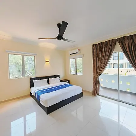 Desaru Black Beach Sky Mirror Resort Exterior photo